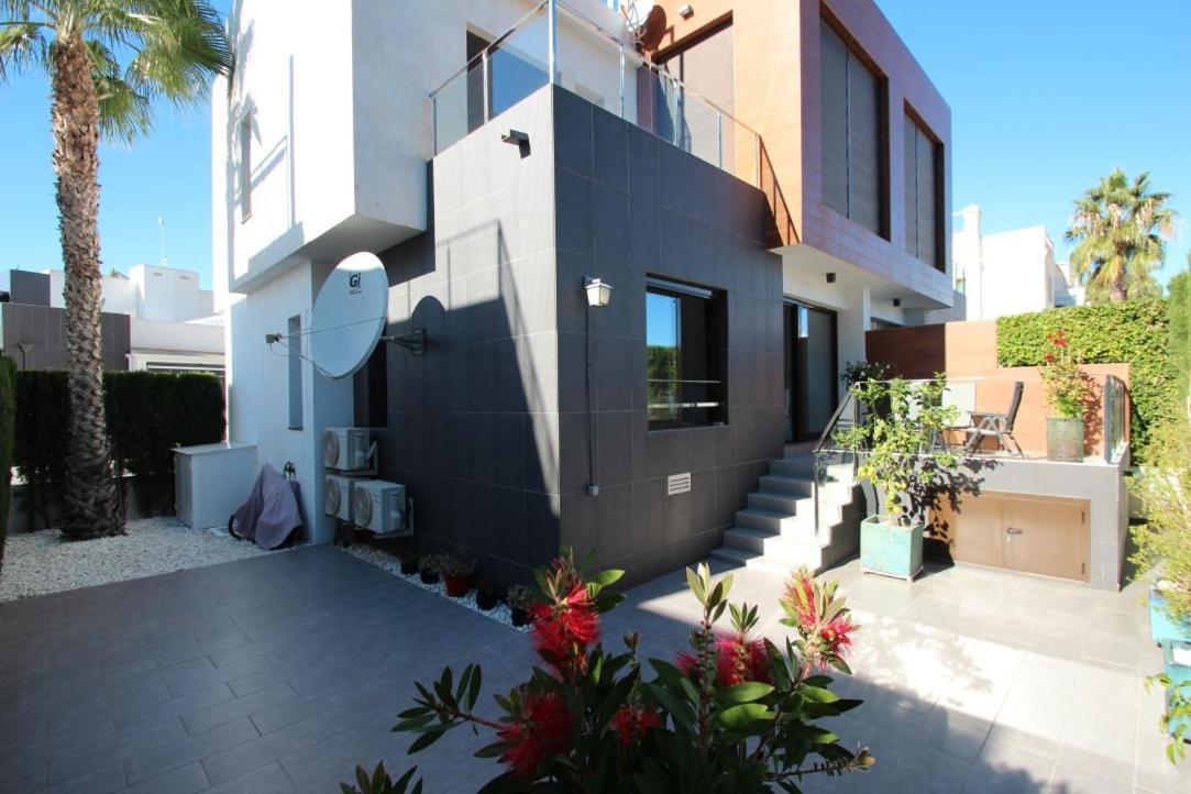 Casa D'Alessandro Dehesa de Campoamor  エクステリア 写真